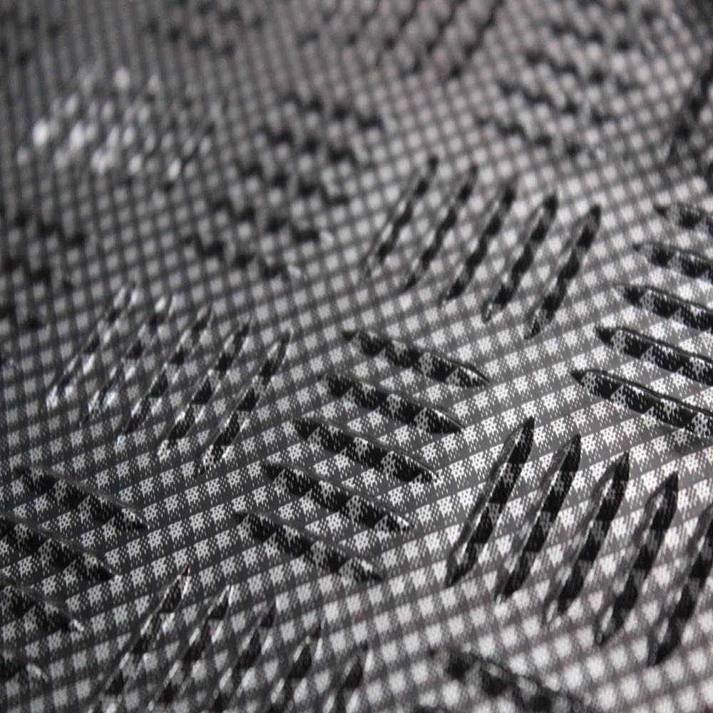 Titan - Universal 4 Piece Car Mat Set carbon