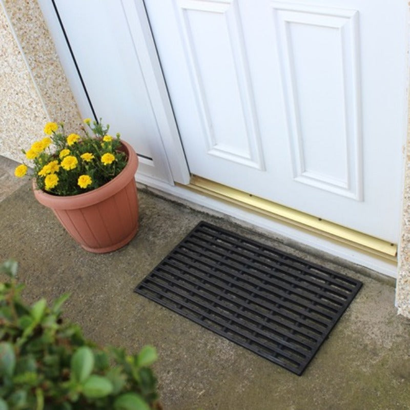 JVL Door Mat Rubber Scraper, Clean Shoes & Boots, Heavy Duty, Robusta 36x61cm